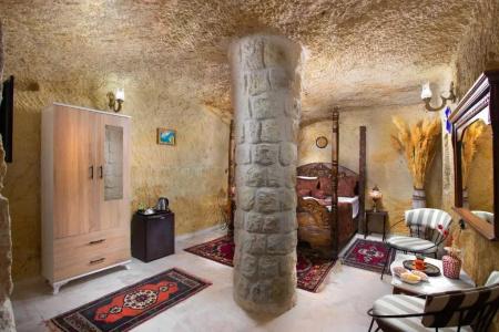 Romantic Cave - 61