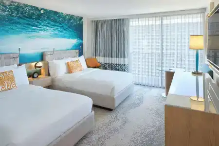 Waikiki Beachcomber by Outrigger - 73