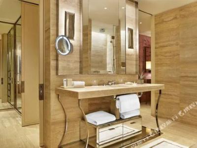 The St Regis Bal Harbour Resort - 30
