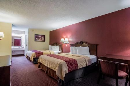 Red Roof Inn I-95 - 6