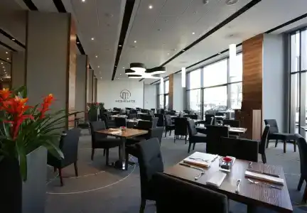 Warsaw Plaza - 23