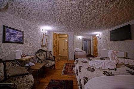 Melek Cave - 62