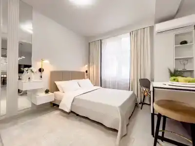 Лаура - 0