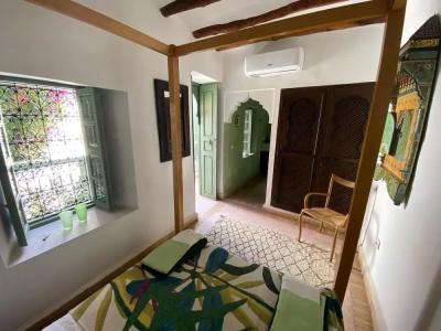 Riad Timila - 69