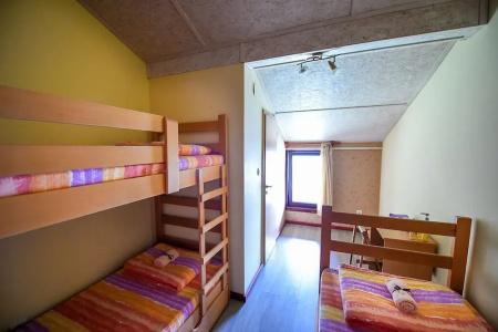 San Art Floating Hostel & - 25