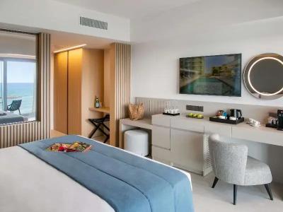Mercure Larnaca Beach - 97