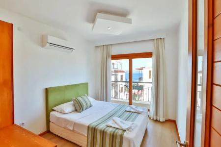Kaş, merkezde, denize yakın, balkonlu, konforlu apart daireler - 98