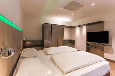 Park Inn by Radisson Neumarkt - 55