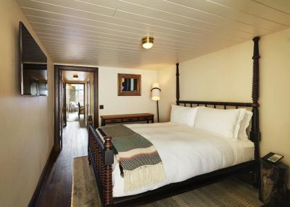 The Ludlow - 30