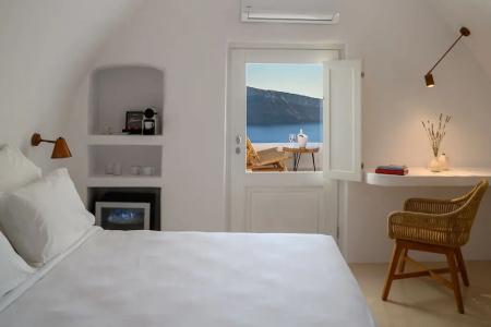 Canvas Suites - 78