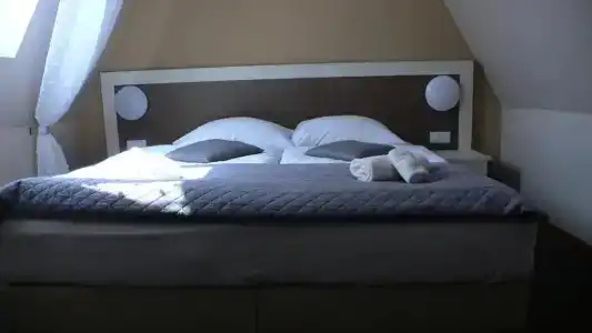 Motelis Bu-Bu - 1