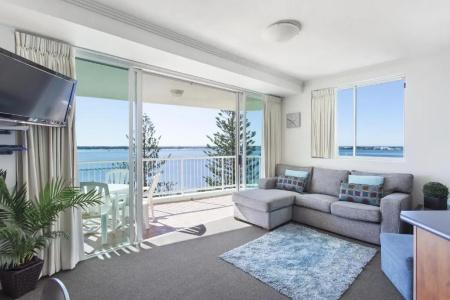 Crystal Bay On The Broadwater - 118