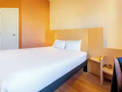 Ibis Madrid Calle Alcalá - 53