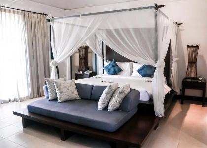 Kanda Pool Villas - 1