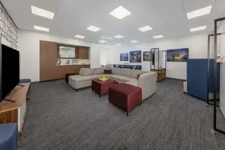 Hilton Garden Inn/Journal Center - 15