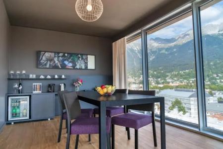 Adlers Innsbruck - 81