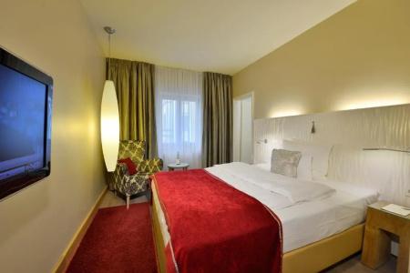 Best Western Premier Victoria - 32
