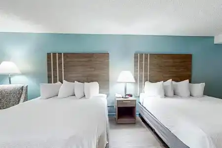 Carolinian Beach - 430
