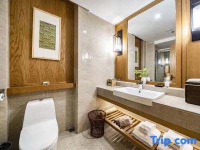 SilkTree - 20