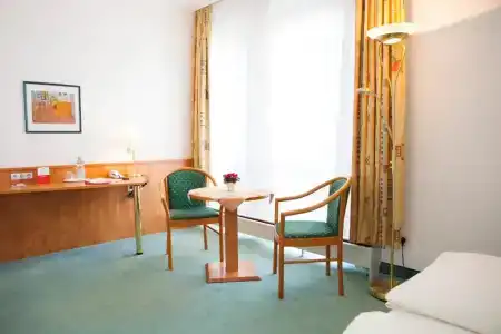 Am Düsseldorfer Platz - 24
