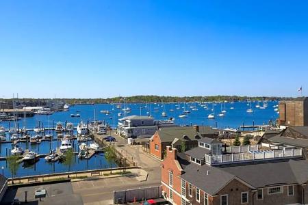 Newport Marriott - 111