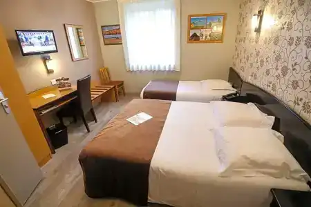 Hôtel Le Bayeux - 48
