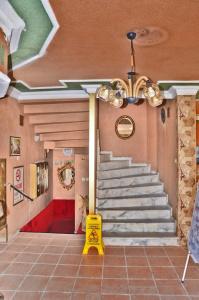 Hikmethan Otel - 12