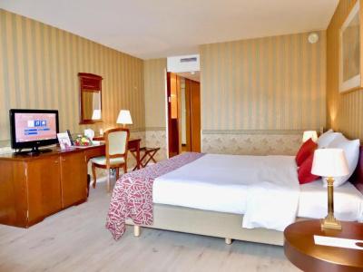 Golden Tulip de’ Medici - 55