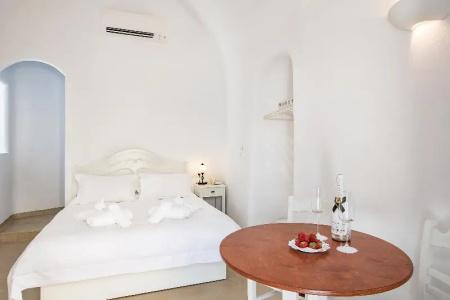 Pantelia Suites - 74