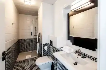 Best Western Hôtel Journel Antibes Juan-les-Pins - 93