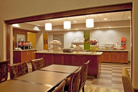 Hampton Inn & Suites Minneapolis St. Paul Airport - Mall of America - 23