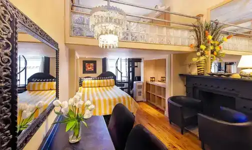 The International Cozy Inn - 21