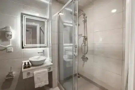 Great Fortune Design & Spa - 61