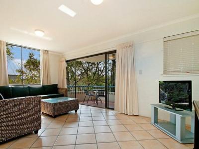 Noosa International - 40