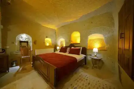 Serenus Cave Suites - 73