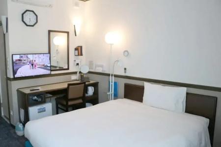 Toyoko Inn Marseille Saint Charles - 83