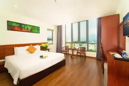 Quoc Cuong Center - 128