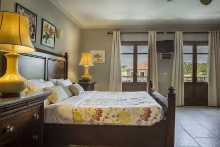 Balhambra Suites - Adults Only - 213