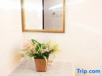 Traveller's Hostel - 15