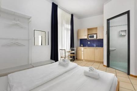 Lugano Center GuestHouse - 25