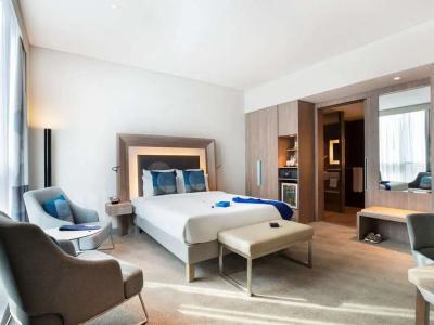 Novotel Bur Dubai - Healthcare City - 16