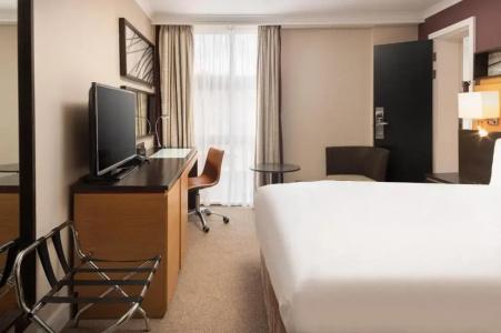 Hilton London Kensington - 56