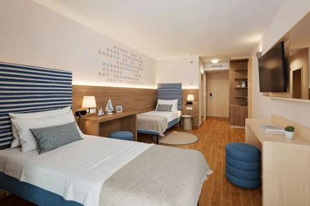 Valamar Bellevue Resort - 81