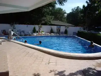 Green Palace - 11