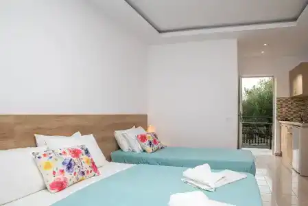 Aphrodite Studios & Suites - 74