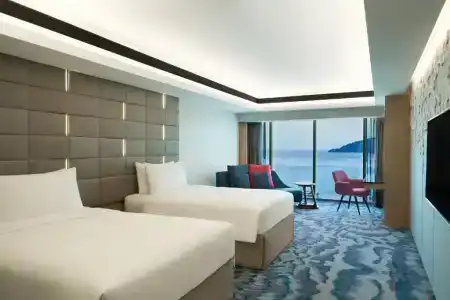 Le Meridien - 72