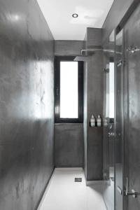 Melo Athens - 44