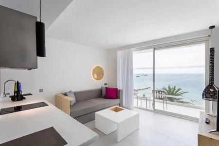 One Ibiza Suites - 89