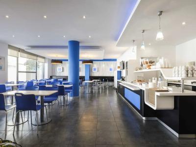 Ibis Budget Málaga Centro - 19