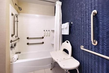 Fairfield Inn & Suites by Marriott Central - 29
